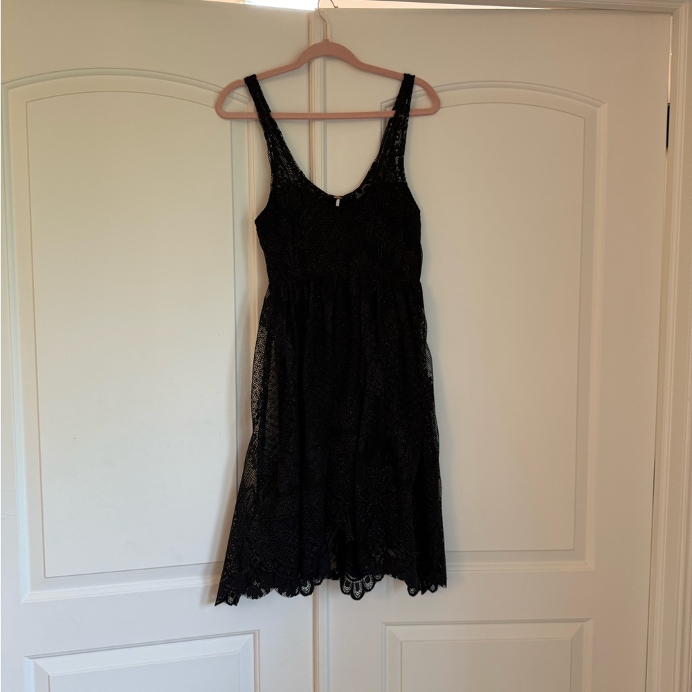 Elegant Black Lace Dress